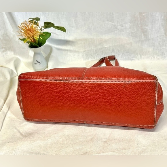 WILSONS LEATHER Pelle Studio orange pebble leather handbag. - Picture 8 of 12